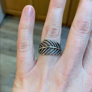 Pandora feather ring